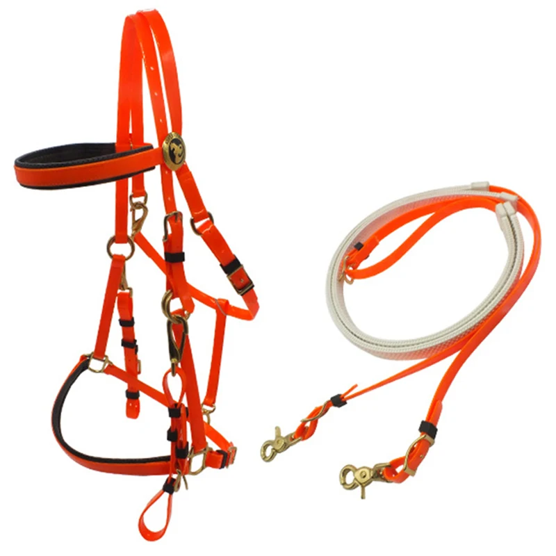 

Western Style Horse Equipment Equestrian TPU Bridle Rein Nylon Halters Saddle for Endurance Racing Made of Leather PVC