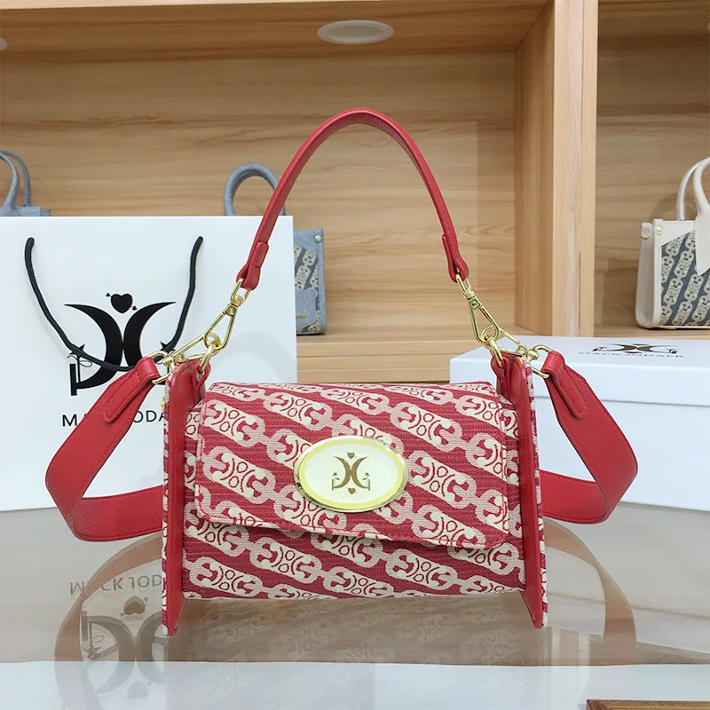 

Unique Luxury Vintage Diaper Bag For Women Elegant Designer Leather Minimalist Large Capacity Stylish Fashion Bag