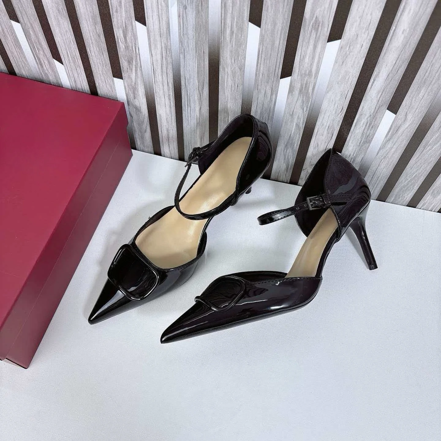 

2026 Summer New Women's Patent Leather Single Strap Sandals Closed Toe Stiletto Heels Nude Party Wedding Dress Shoes