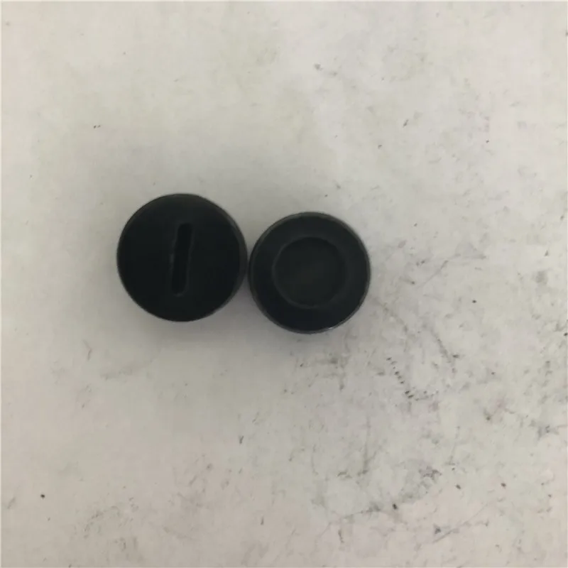 2 Stuks 14Mm 0.55 "Diameter Koolborstel Plastic Schroefdop Auto