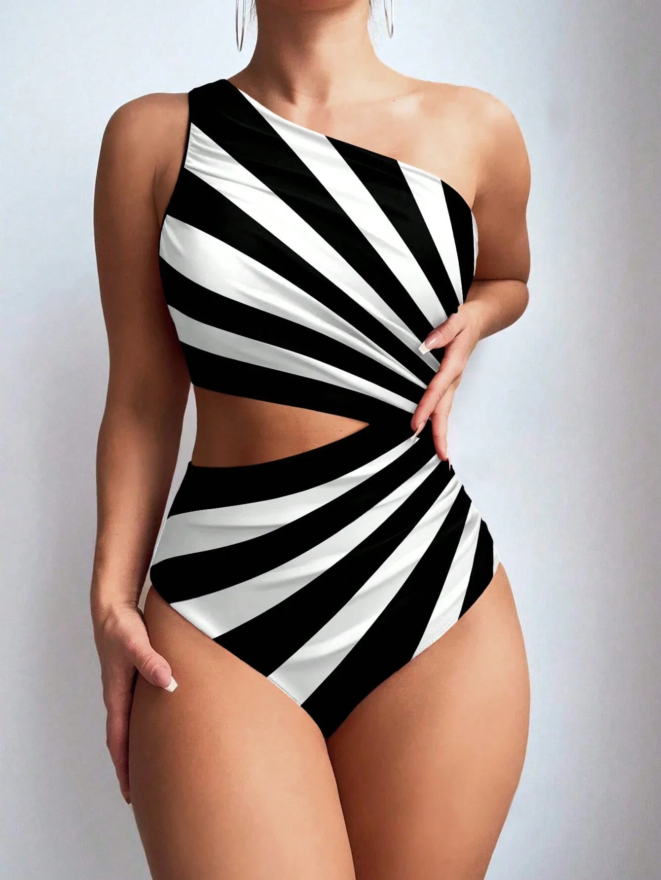 One-Piece Swimsuit With Asymmetric Shoulder Striped Cut Out Bathing Suit For Beach Vacation