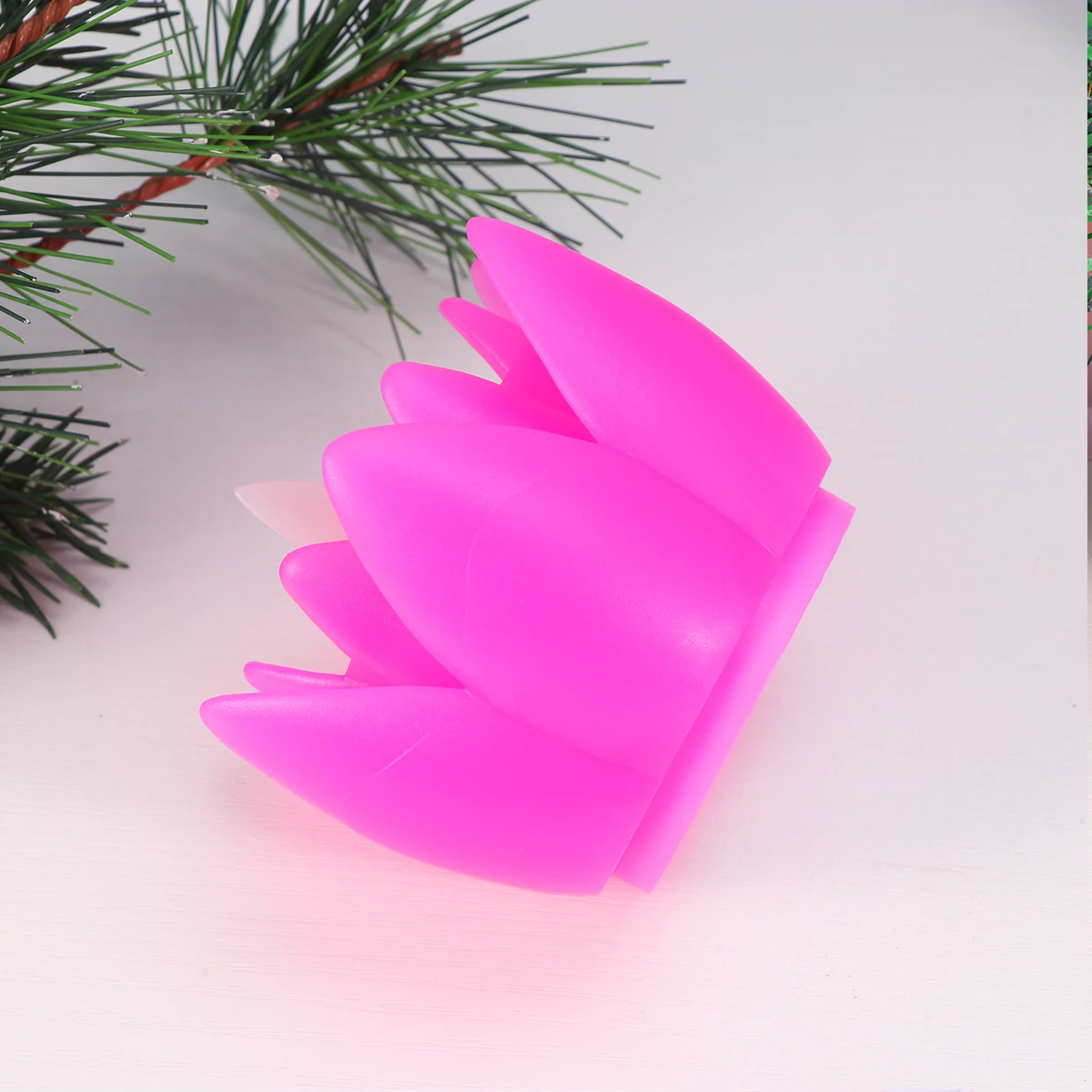 

Simulation Lotus Shaped White Flickering Flameless LED Candles Realistic Plastic Decor Party Wedding Festival Home Garden