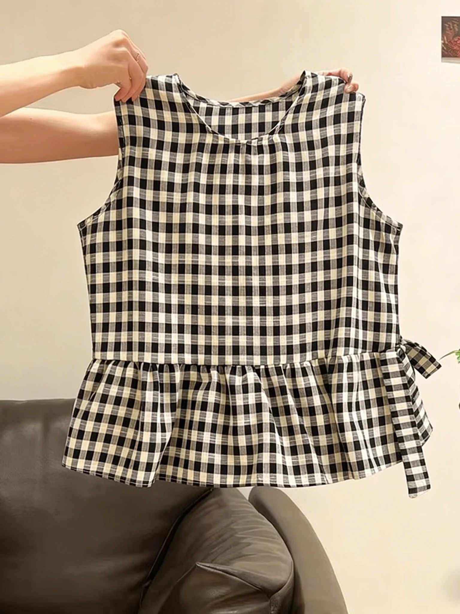 Summer Plaid Sleeveless Vest Women's Casual Style Full of Personality Vacation Atmosphere Large Size 2026 Trendy Top