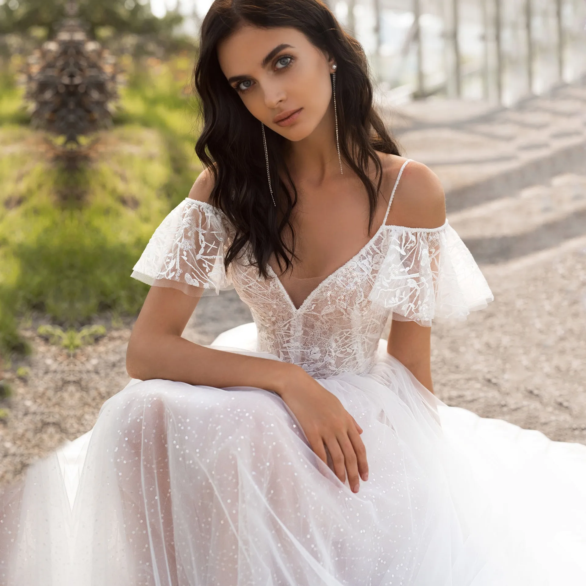 

The New Summer Dress Is Slim And Slim Waist Lace One-Shoulder Large Skirt White Dress Women's European And American Style