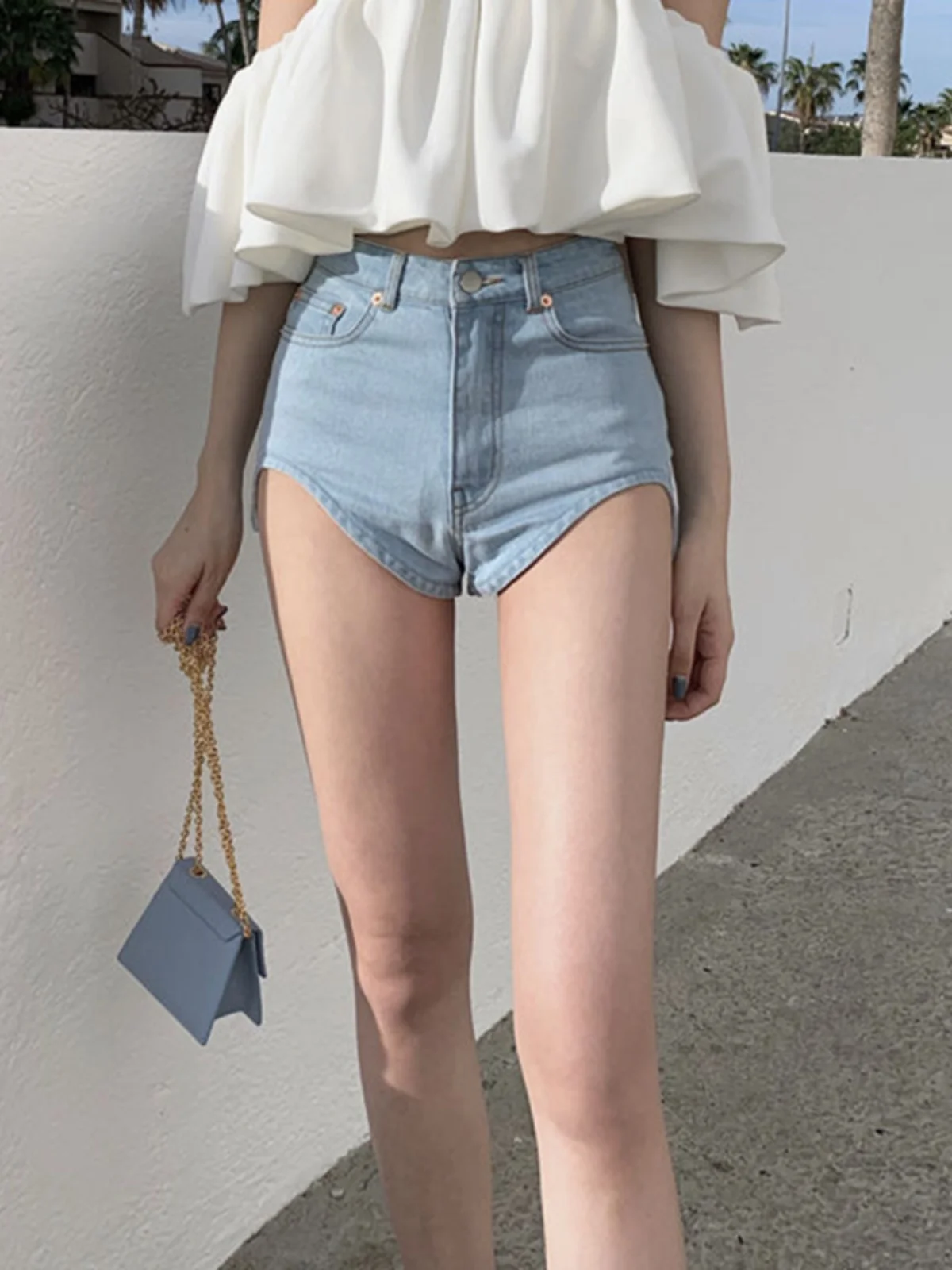 

Сексуальные джинсовые шорты с высокой талией, эластичные, женские, летние, 2024, новинка, стройнящие, А-силуэт, модные, трендовые юбки-шорты