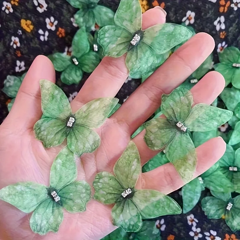 24 farbenfrohe Schmetterlings-Aufkleber – handgefertigte 3D-Stoffapplikationen für Hochzeitskleider, Kleidung und Haaraccessoires. – Detail 1