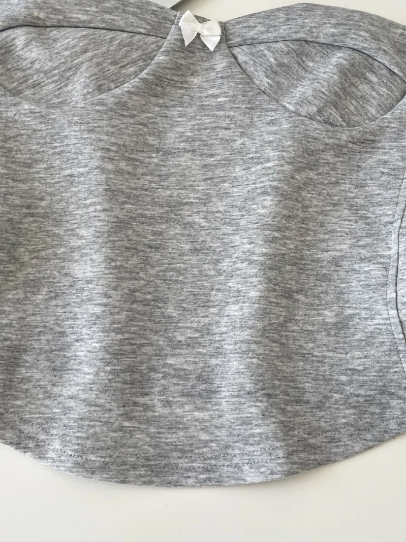 Foamlina gris débardeur sans bretelles pour les femmes mode été nœud sans manches coupe ajustée élastique haut court femme décontracté bustiers