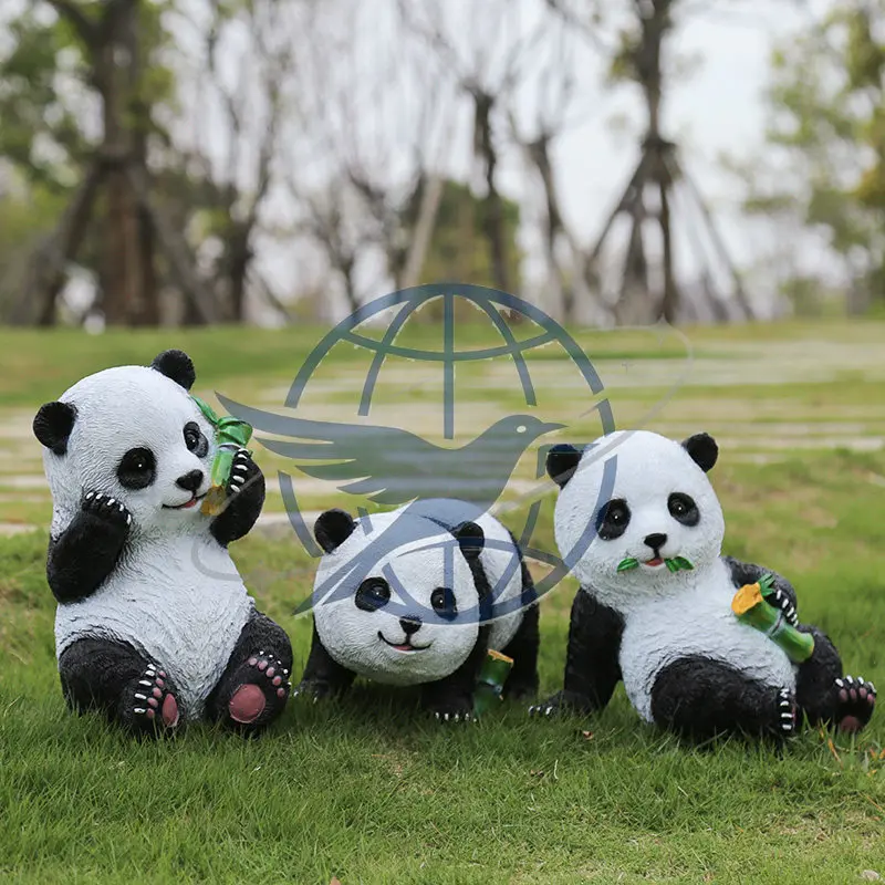 Garden decoration, garden ornaments, outdoor lawn garden sculpture resin handicrafts animal simulation panda ornaments