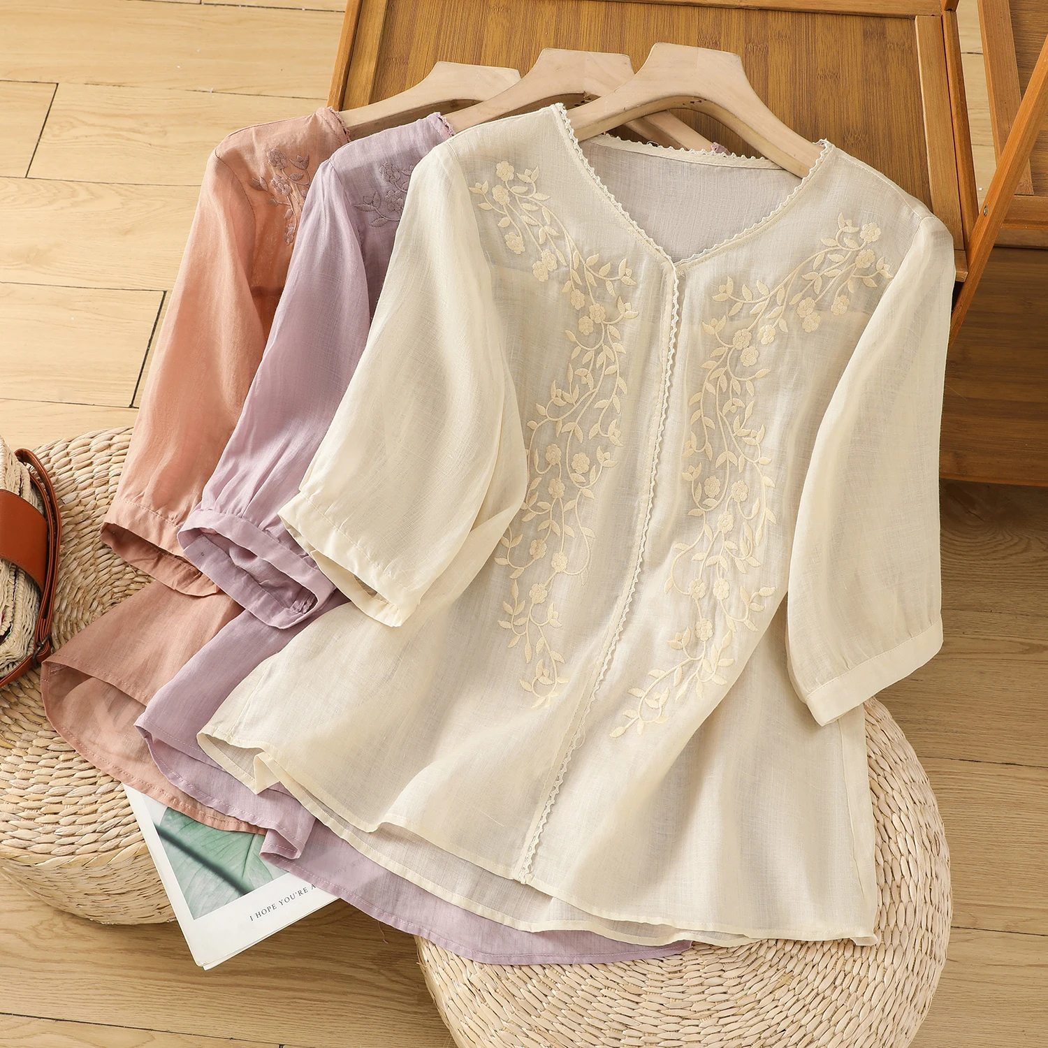 

2025 New Summer Fashion Solid V-neck Embroidery Chic Loose Casual Holiday Blouse Shirts Women Vintage Office Ladies Tops