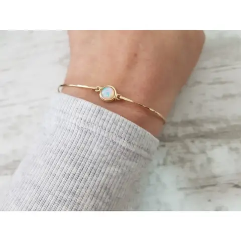 Ethiopian opal bracelet, simple and exquisite gold bracelet