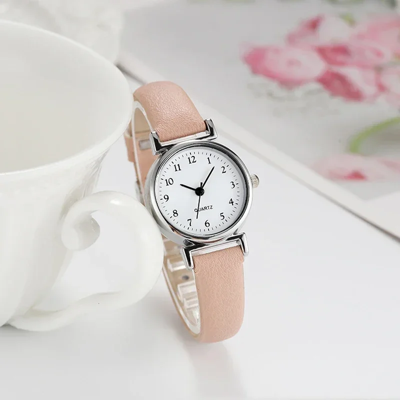 Luxury Women Brand Quartz Alloy Watch Ladies Fashion Small Dial Casual Watch Leather Wristwatch Zegarek Damski