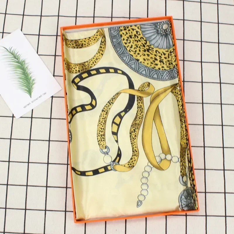 Leopard Chain Printed Hijab Scarf for Women 90x90 Square Muslim Women Hijab Scarf Headband Imitation Silk Satin Headband Scarves