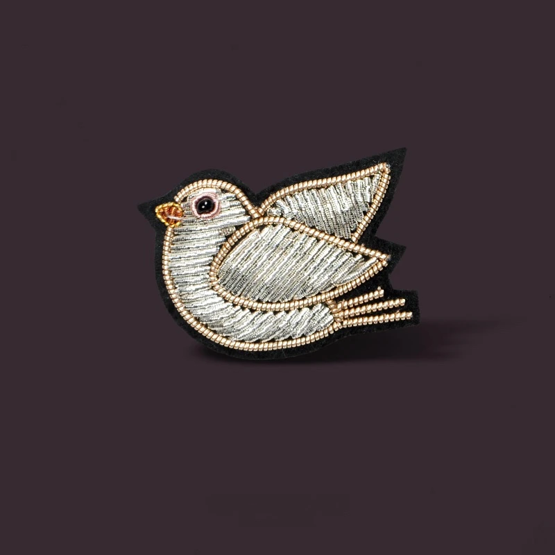 

Fashion Badge Indian Metallic Thread Cannetille Dove Bullion Wire Brooch Garment Bag Hat Decor Boho Gypsy Jewelry Christmas Gift