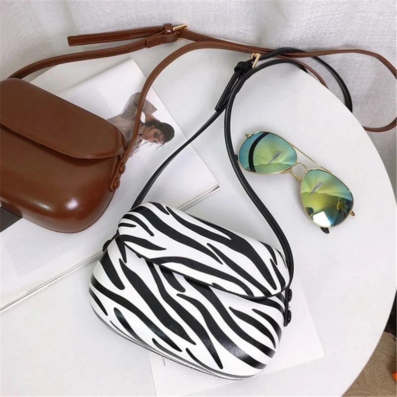 UKF Women Hard PU Leather Shoulder Strap Bags For Women Zebra Mini Handbag Ladies Casual Wild Cellphone Purse Crossbody Bag Hobo