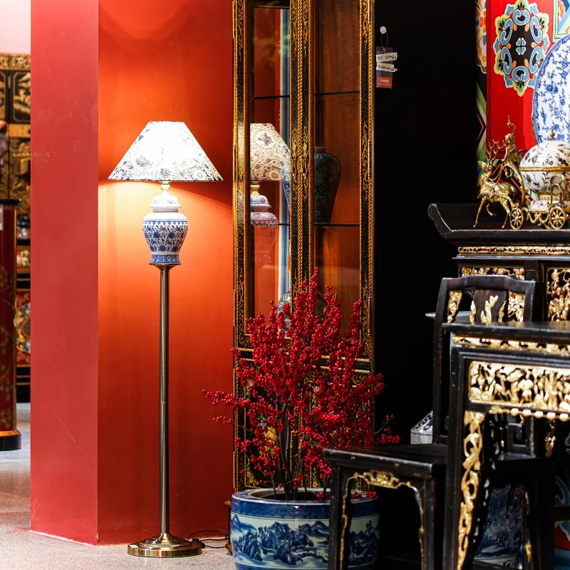 

Chinese blue and white porcelain style living room floor decorative lamp tea room study decorative ornament