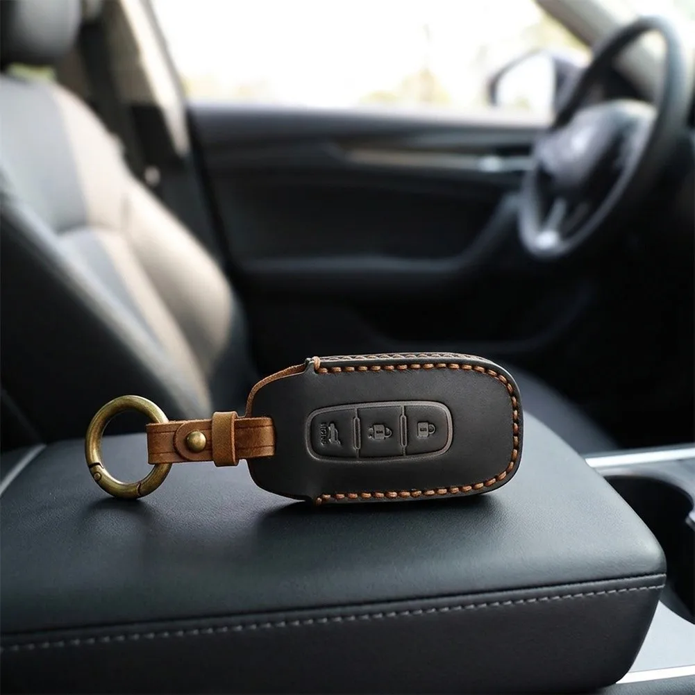 Long lasting Cowhide Car Key Case Suitable for Nissan Qashqai Altima for X for trail Prevents Scratches Enhances Key Longevity