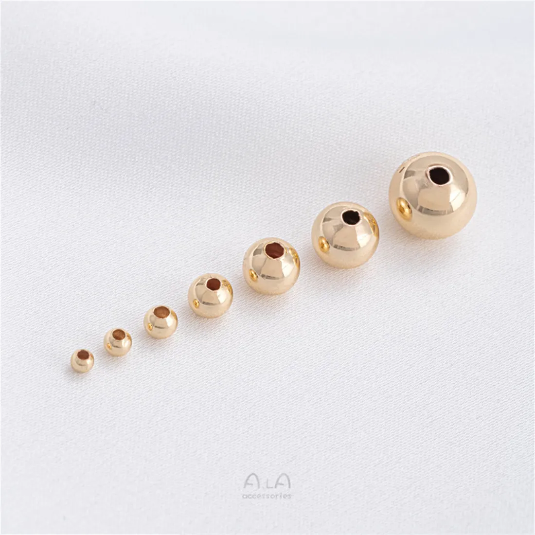 

14K Gold-wrapped Hollow Pearlescent Round Beads Handmade Gold Beads Scattered Beads Diy Bracelet Necklace Accessories C371