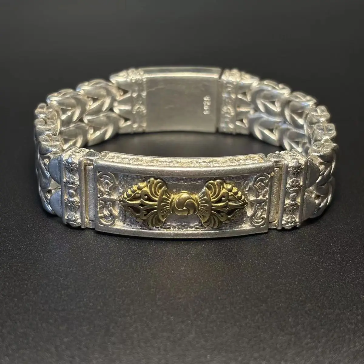 

8.6 " Rare Old China Miao Silver Jewelry Chain instrument bracelet