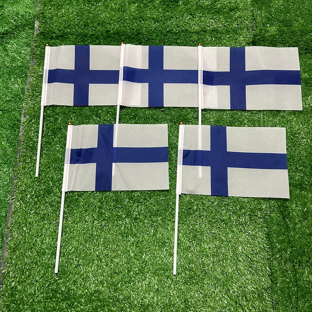 SKY FLAG Finland Hand Flag 10/20/50pcs 21*14cm Finland Hand Waving Flags With Plastic Pole For Sports Activity Home Decor