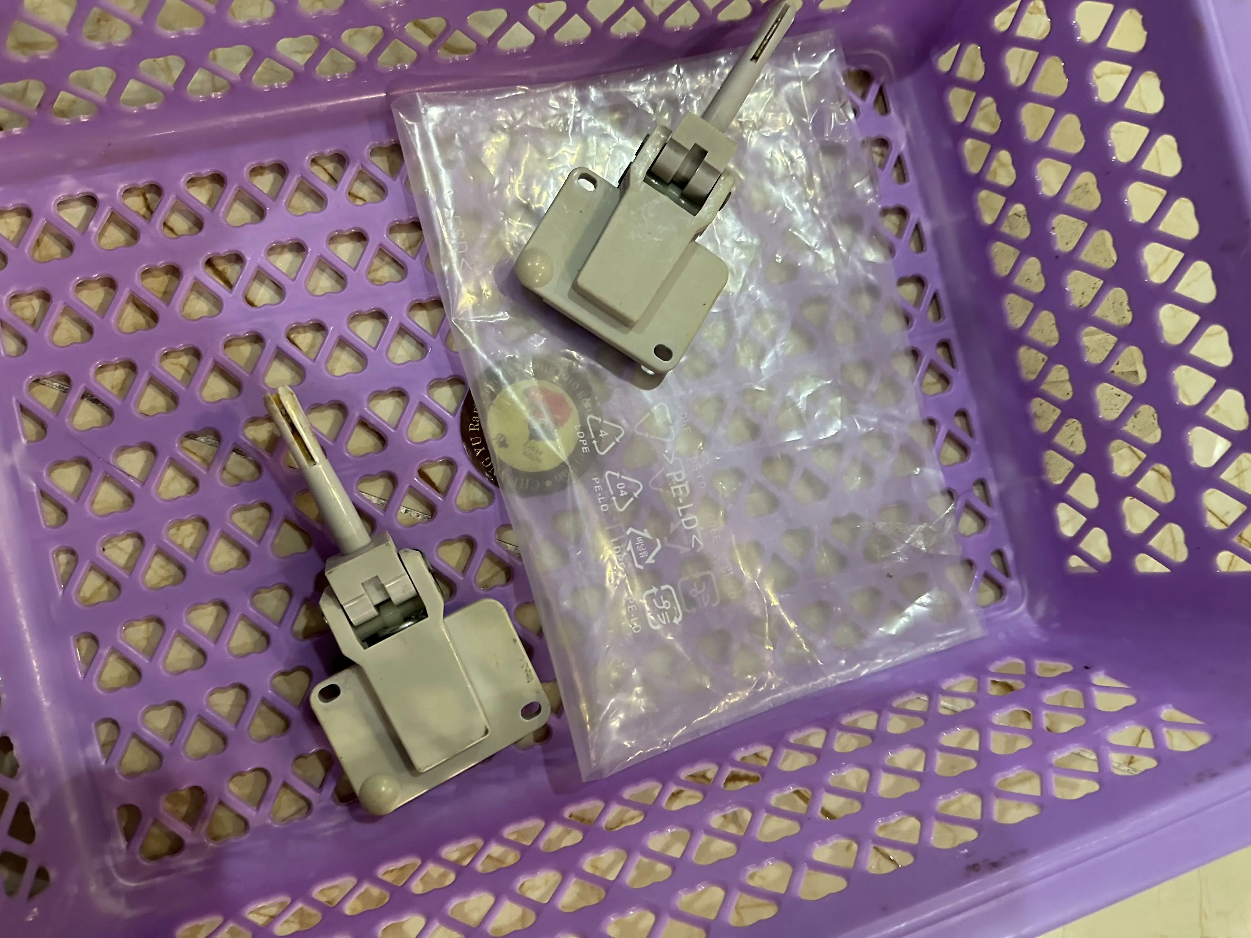 

2 шт. шарнир Bizhub 162 для Konica Minolta DI163 1611 211 210 2011 7616 7216 220 1139-1705-01 1171-1127-03