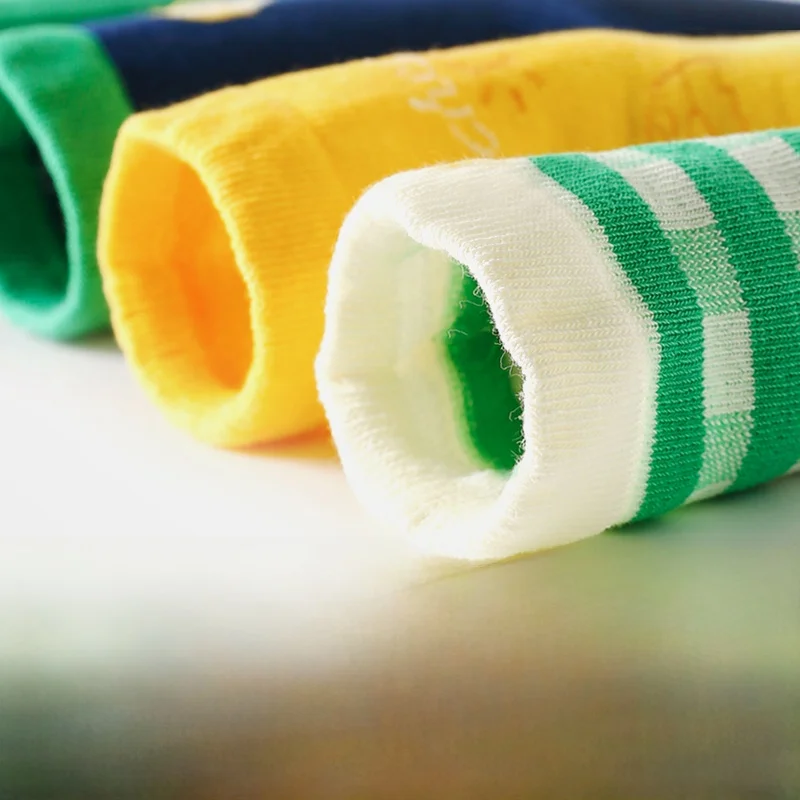 JKN Kids Sos Oddychające Cienkie Bawełniane Skarpetki do Połowy Łydki z Czesanej Bawełny na Lato dla Chłopców i Dziewcząt, Uroczy Kwiatowy Wzór