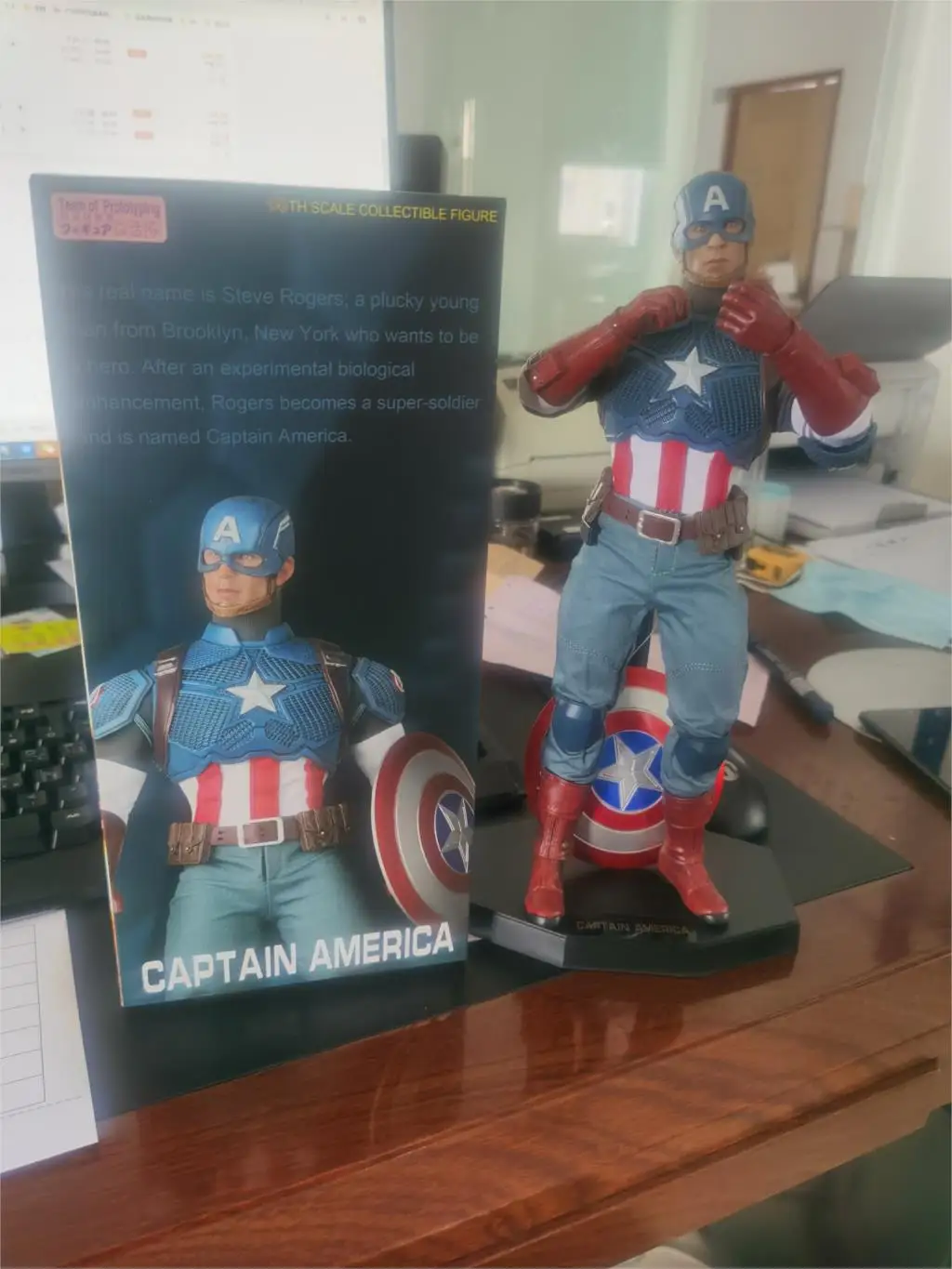 Marvel Captain America Actionfigur im Maßstab 1:6 – stark bewegliche Gelenke, vollständig beweglich, hochwertiges Sammlerspielzeug für Fans