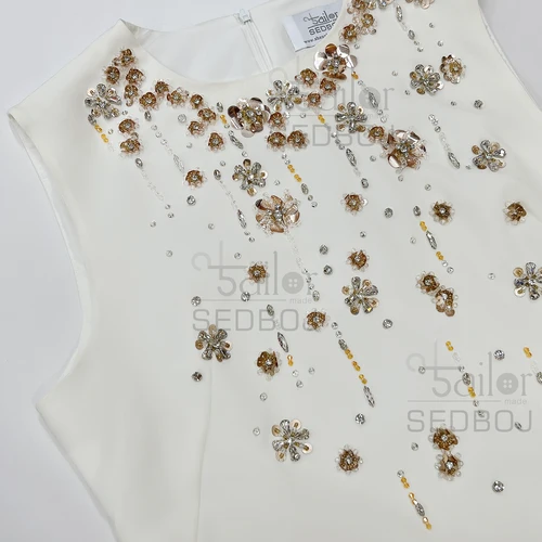 Abbigliamento da festa e vacanza