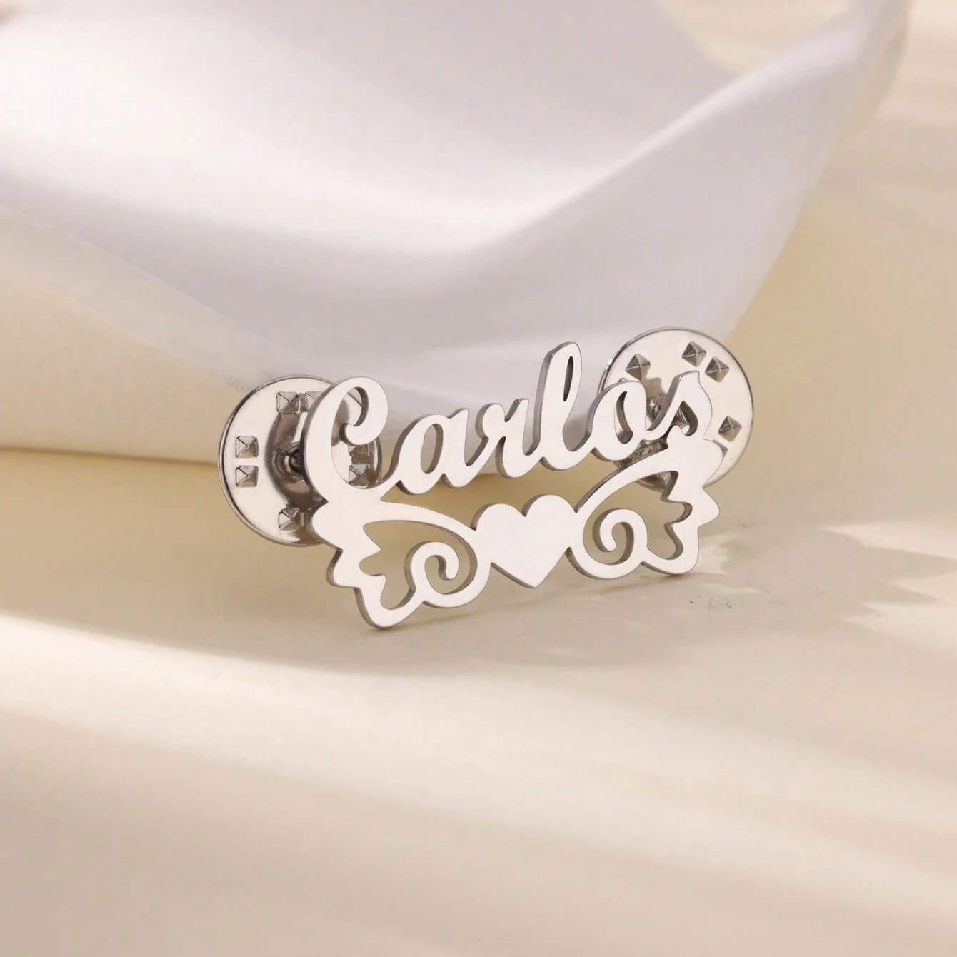 مخصص أجنحة القلب اسم دبابيس للنساء الرجال الفولاذ المقاوم للصدأ مخصص بروش شارة بدبوس مجوهرات شخصية على الملابس #4