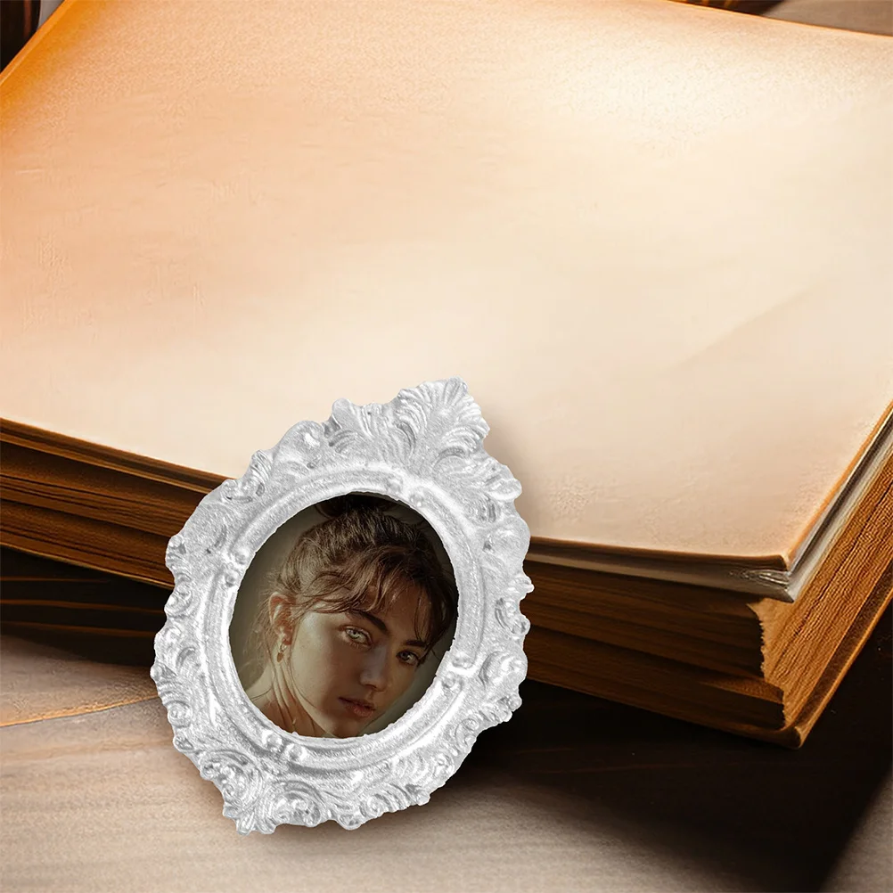 

30Pcs Vintage Resin Mini Photo Frames Small Picture Frames Jewelry Display for DIY Craft Decoration