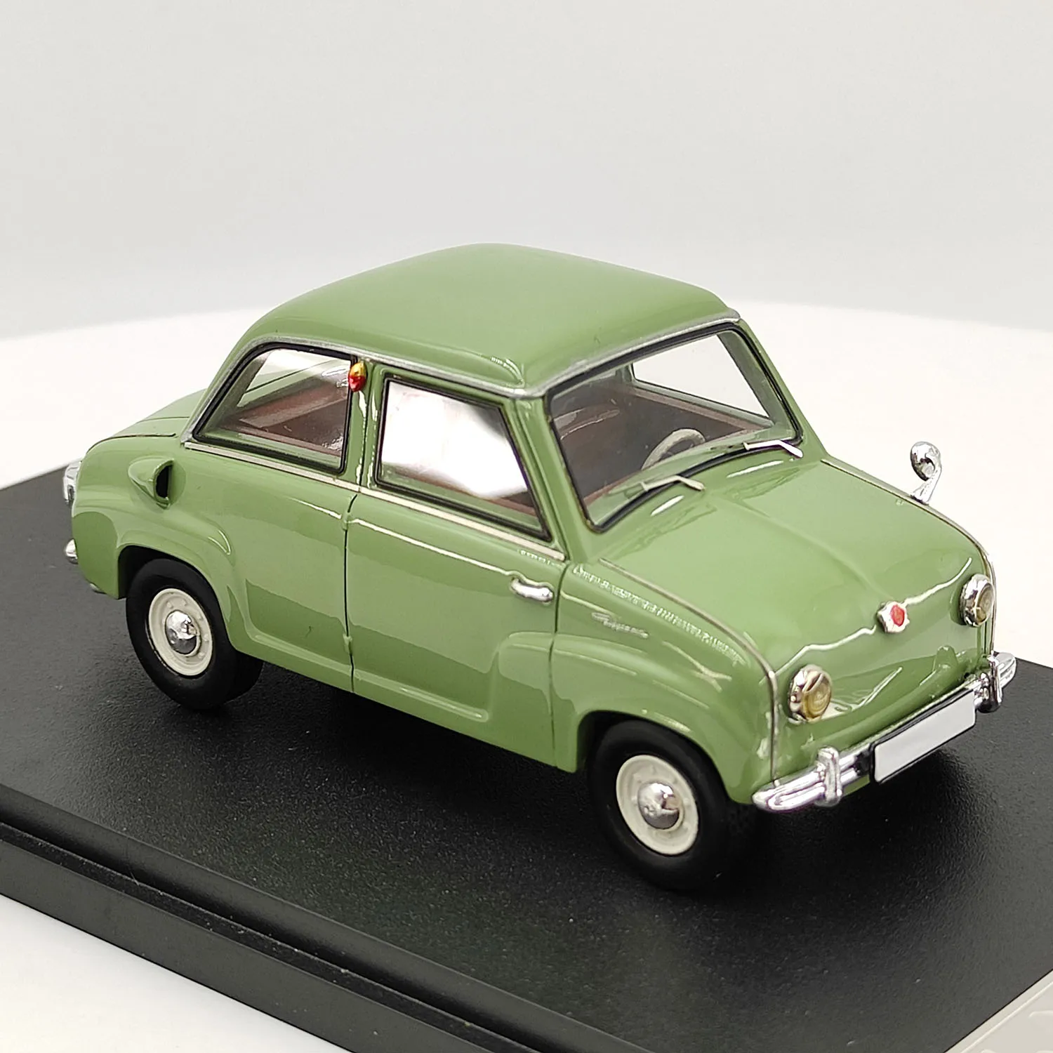 MOMINIATUR escala 1:32 resina Goggo 250 juguetes de limusina coches Vintage modelo clásicos Nostalgia regalos para adultos recuerdo pantalla estática