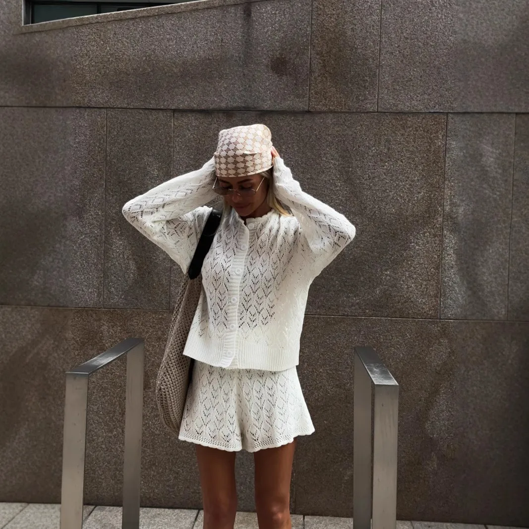 Tie Detail Capri Pants Set with Sexy Baddie European and American Style Streetwear Two Shorts Set Long Sleeve Women Shorts