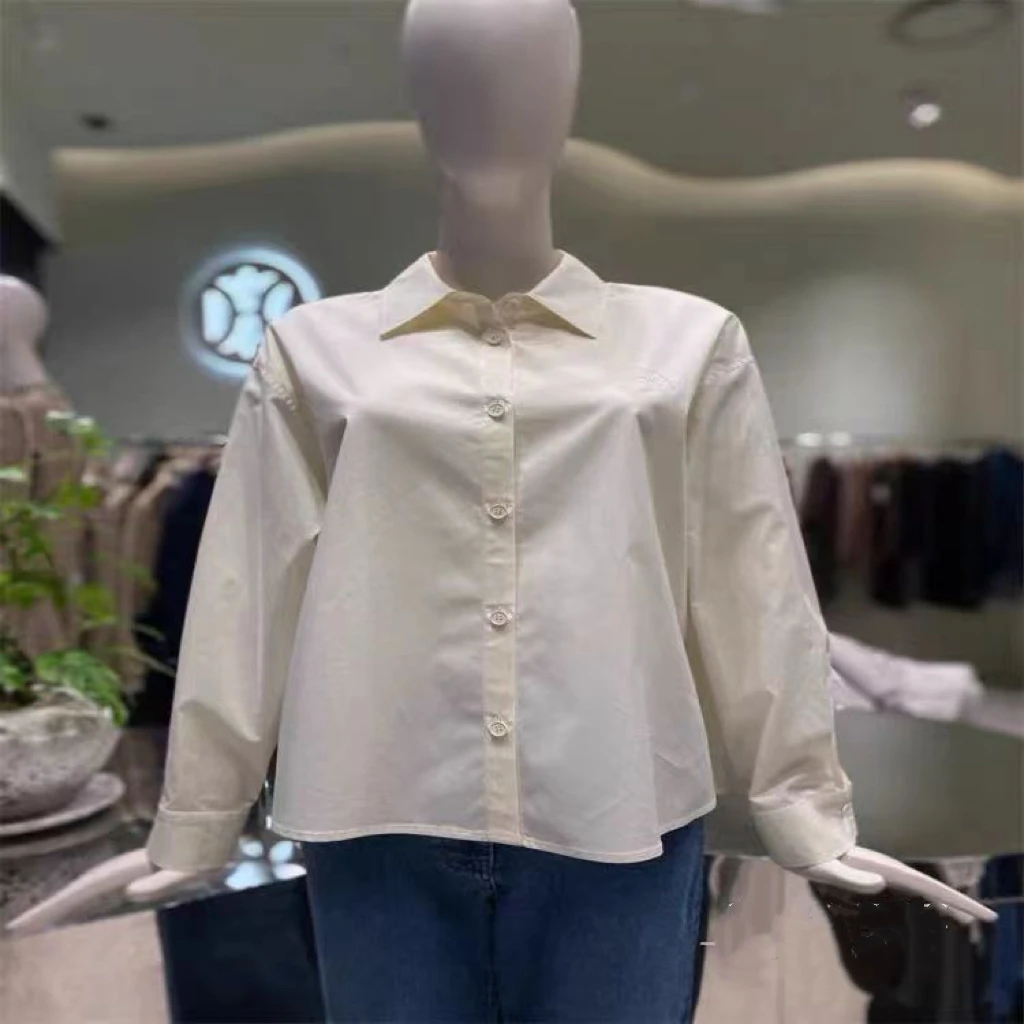 

Ele Embroidered Long Sve Loose Fit irt Turn-down Collar Versatile Age-defng Design in Two Colors Commute Sle Cotton