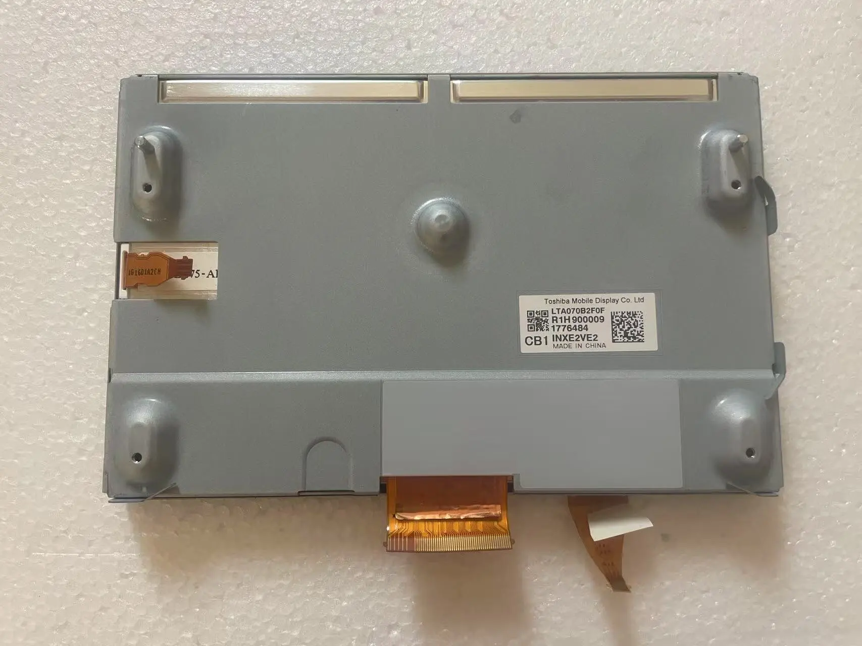 Original 7-inch LCD display LTA070B2F0F