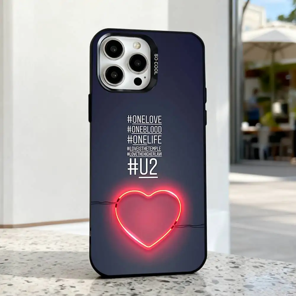 La custodia per telefono U-U2s Rock Band per iPhone 17,16,15,14,13,12,11,Pro,XS,Max,Plus,Mini,SE4,E Cover antiurto nera opaca