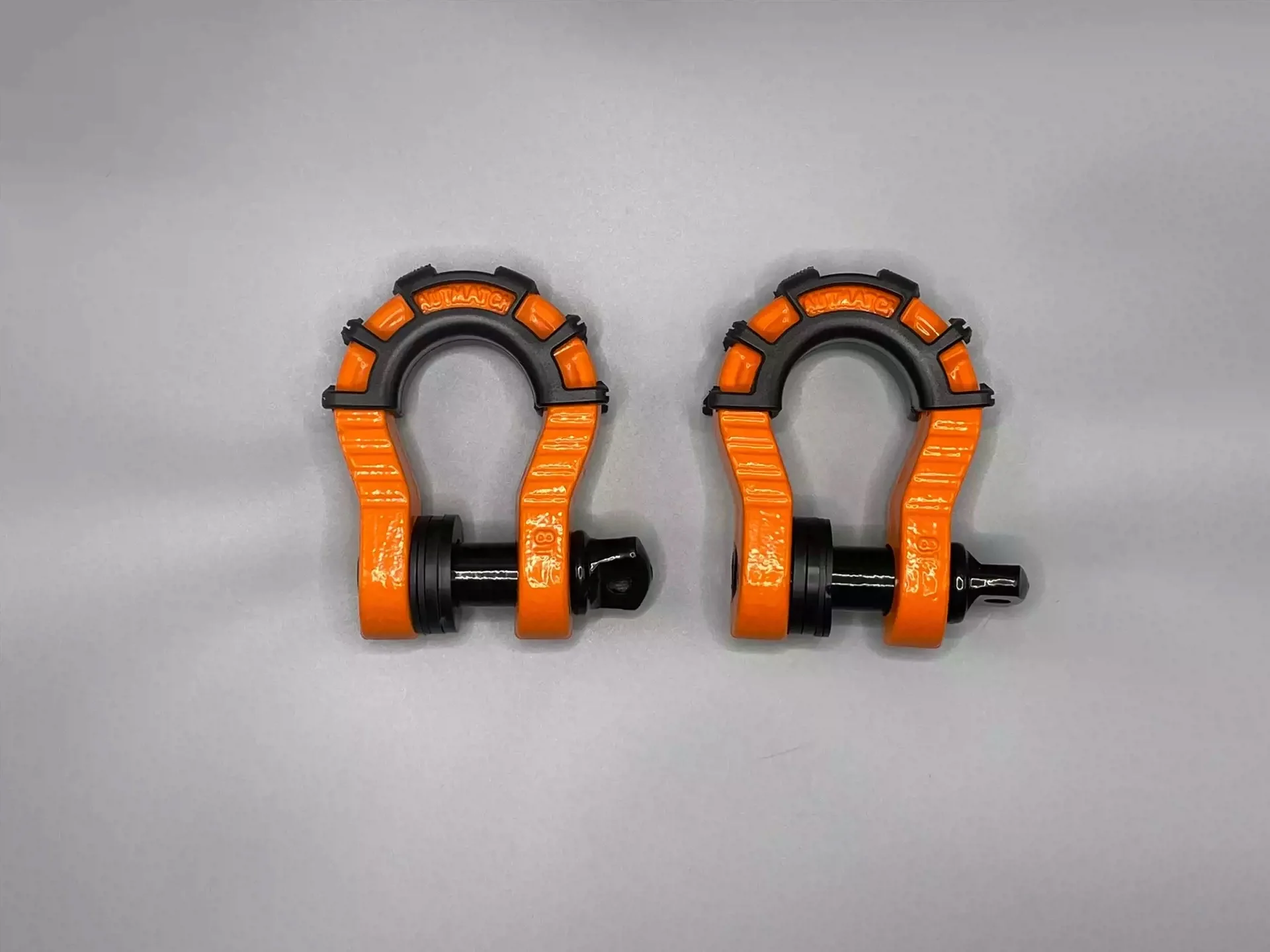 D-Ring Shackle with Isolator Cover for Jeep SUV Pickup Truck Offroad Recovery