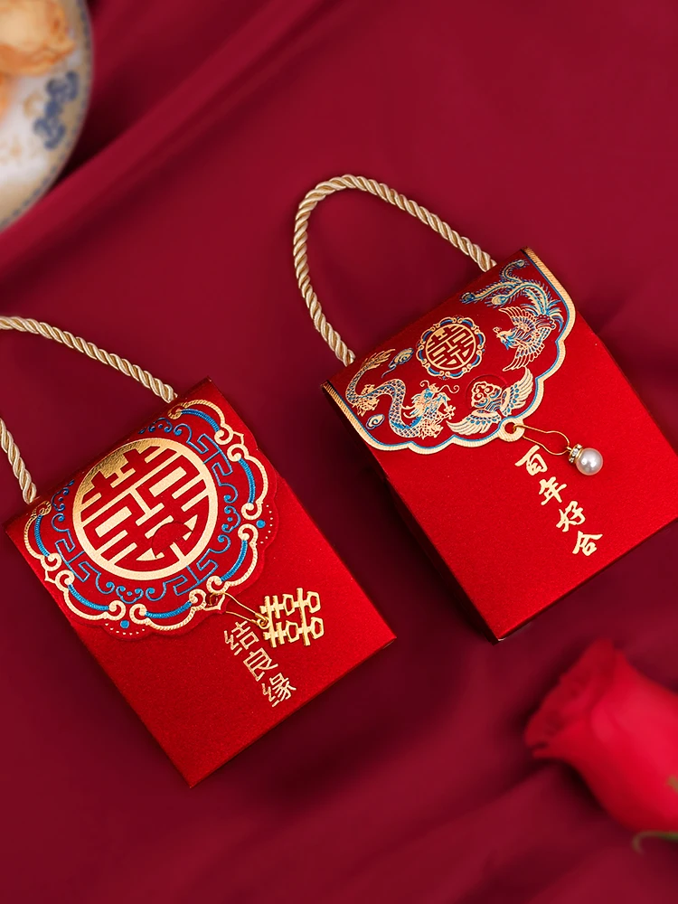 Wedding Candy Box Cardboard Frog Retro Chinese Style Paper Candy Bag Portable Gift  Tassel with Pendant Wine Red Gilding Craft