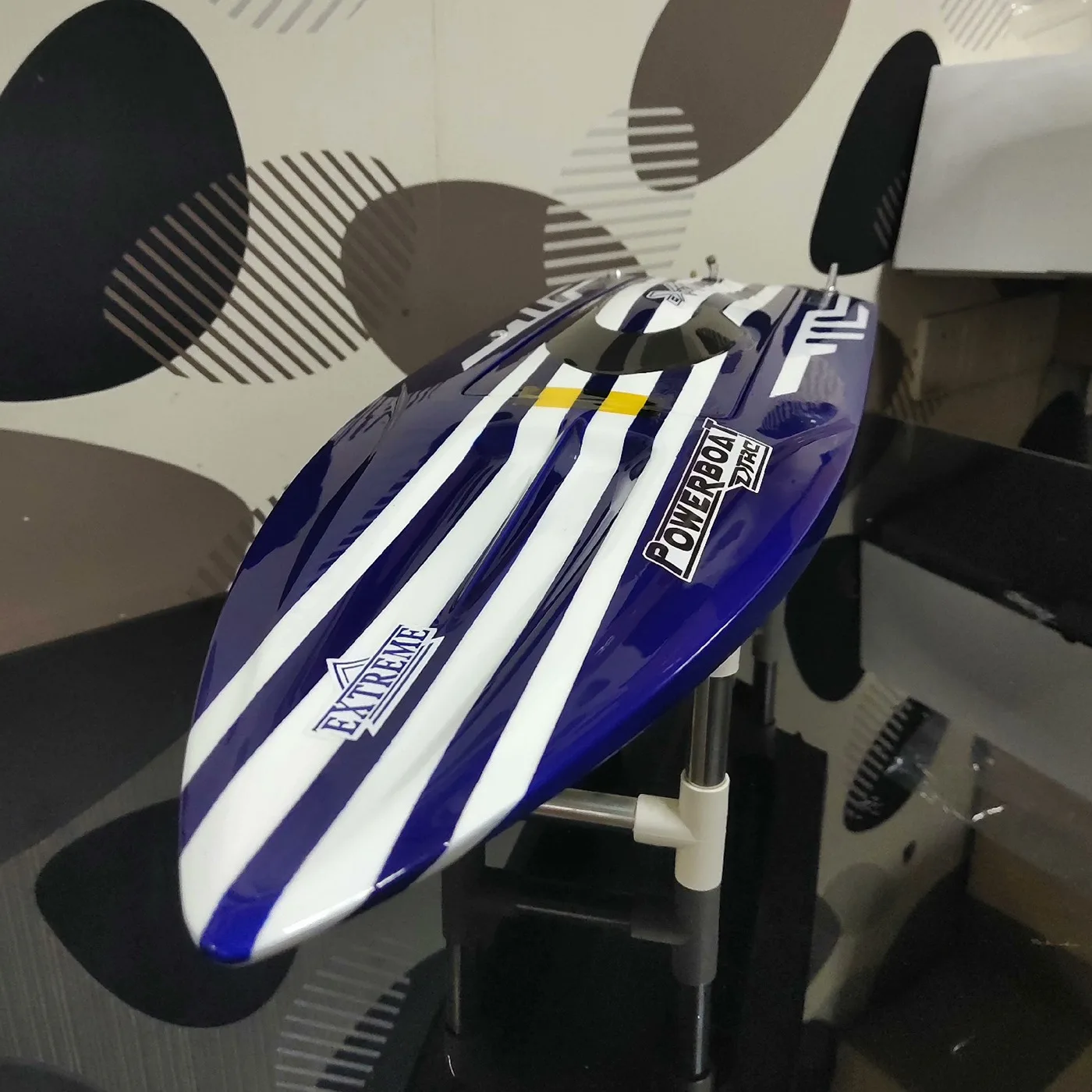 

73,8 см радиоуправляемая лодка, высокопрочное оборудование E25, фэнчи, скоростной катер с дистанционным управлением, изготовлен из стекловолокна, корпус радиоуправляемой лодки, игрушка для взрослых