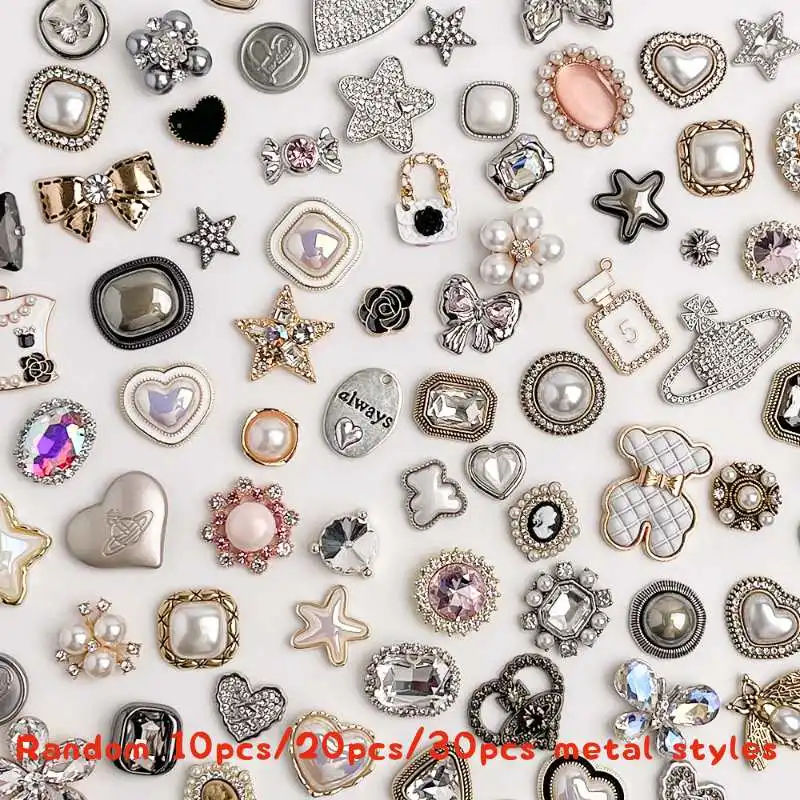 New Random 10PCS/20pcs/30pcs Removable Metal Shoes Charms Elegant Noble Style Novelty Accessory Perfect Holidays Xmas Gifts