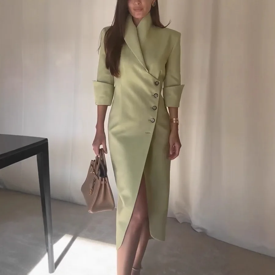 البدلة نمط فساتين ضئيلة النساء مزاجه المائل مشبك ثلاثة أرباع كم حزمة الورك شق فستان سيدة التنقل Vestidos