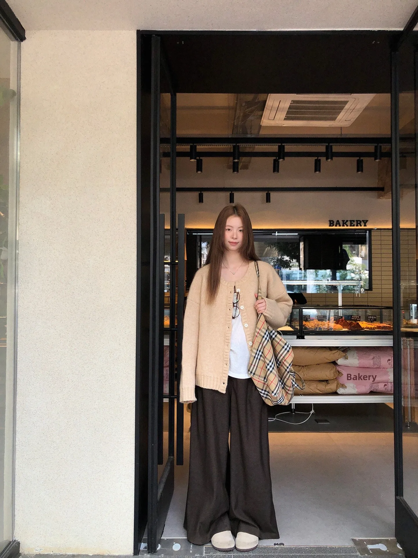 كارديجان نسائي أحمر محبوك مفتوح، فضفاض وجميل وفريد، ملابس خارجية عصرية للخريف، سترة بأسلوب عملي #2