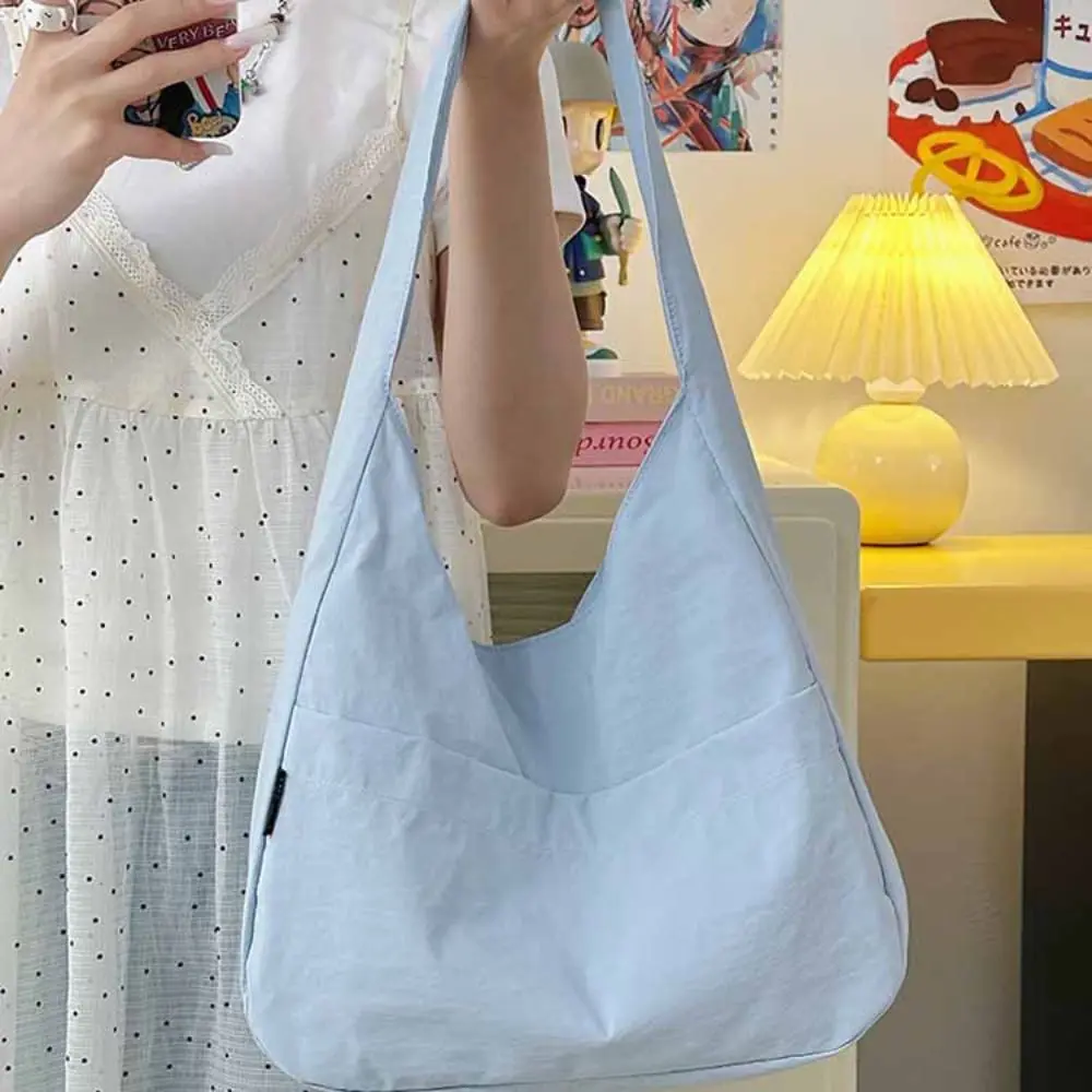 

All-match Candy Color Nylon Shoulder Bag Large Capacity Quick-dry Sport Tote Bag Korean Style Solid Color Mobile Phone Pack Male