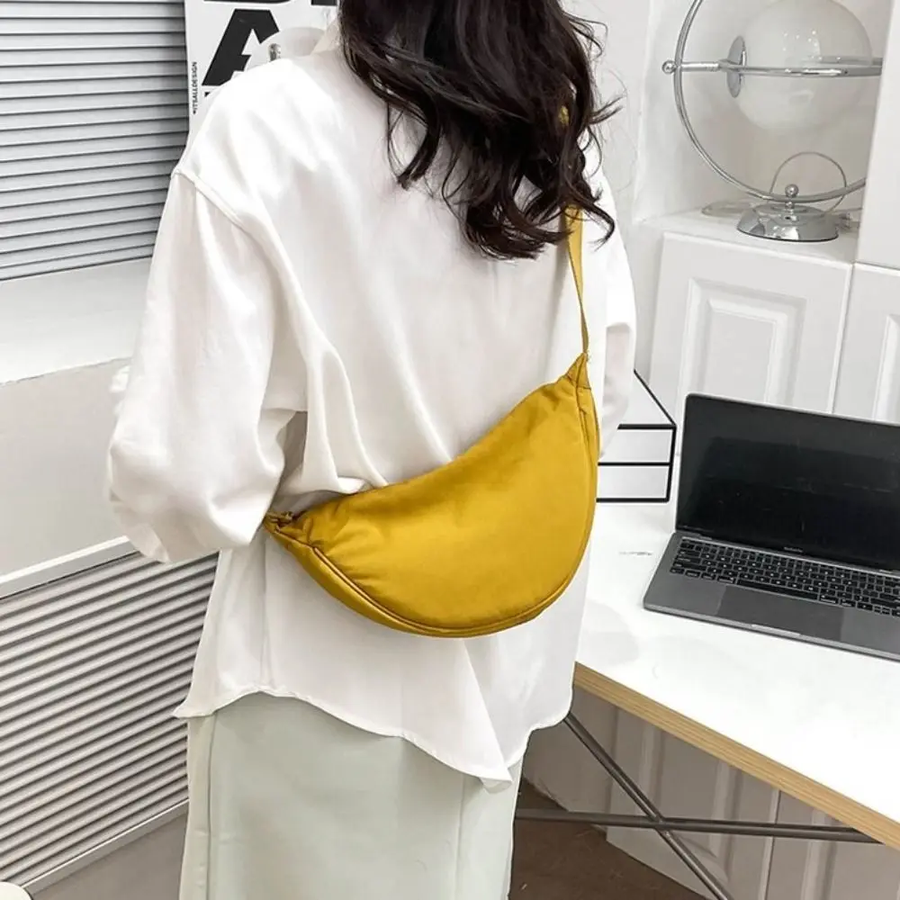 

Nylon Hobos Crossbody Bag Underarm Bag Handbag Single Shoulder Bags Large Capacity Korean Style Canvas Dumpling Bag Unisex