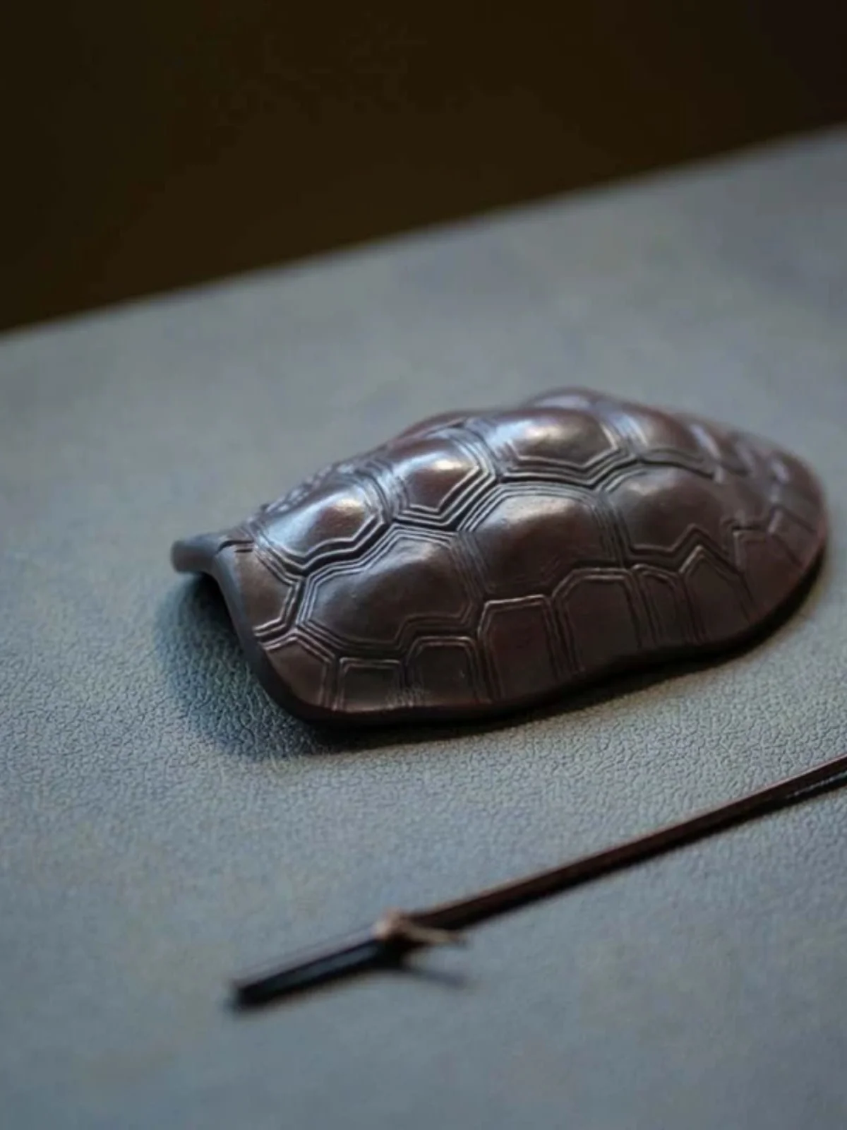 

Фиолетовая глиняная чайная ложка-фигурка в виде черепахи, ручной работы, винтажная, китайская, для чайного набора, аксессуар для сервировки стола