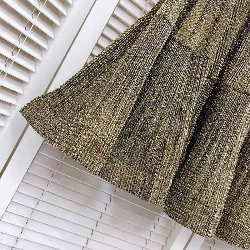 HKSH Letnia Nowa Damska Modna Elegancka Uliczna Elastyczna Spódnica Plisowana z Błyszczącym Designem Luksusowa Codzienna Moda Trapezowa Długa Spódnica HK7597