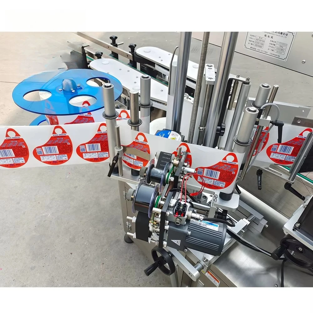 Hot Sale Automatic Single Head Adhesive Sticker Labeling Machine for Flat Side square Bottle Customized