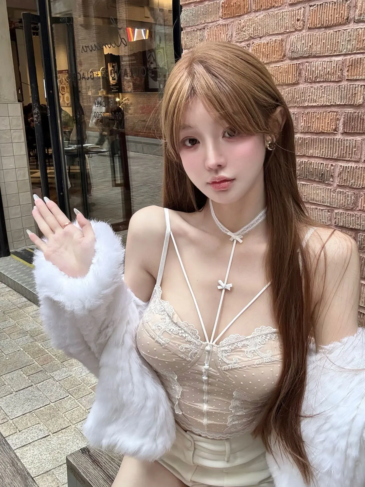 

Original Joey Brand Women's Lace Fibone Vest Ne Hanging Top Brtte Outerwear Regular Length Color Single Piece