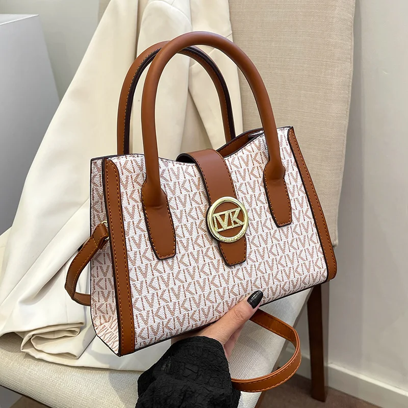 

Chic 2025 Printed Tote Bag - Fashionable Oversized Work Bag for Women, Stylish Canvas Shopper Purse with Unique Graphic Design