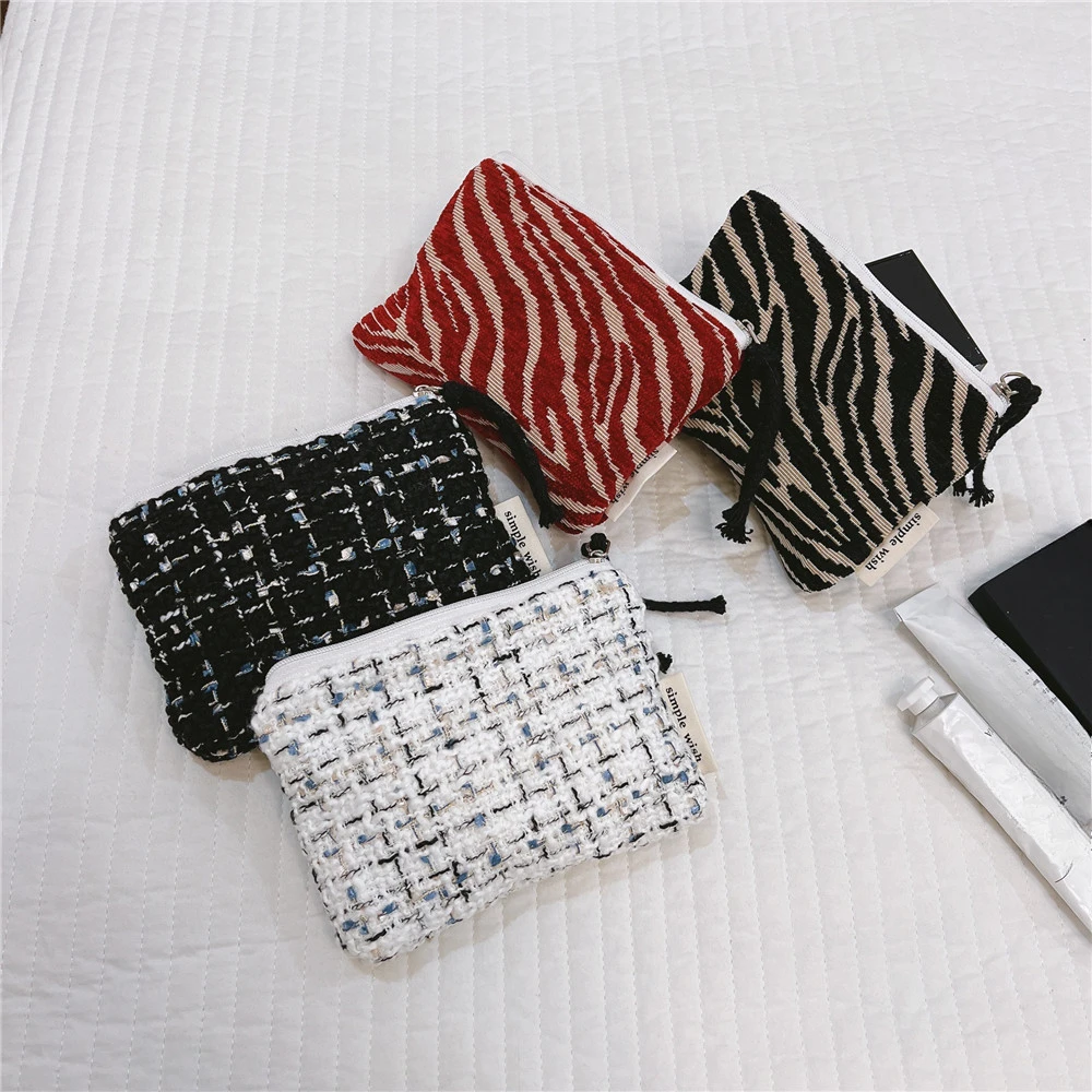 Monedero de viaje coreano a la moda, lápiz labial, bolsa de almacenamiento pequeña para cosméticos, bolsos de maquillaje bonitos para mujer, cartera organizadora, bolsas para tarjetas