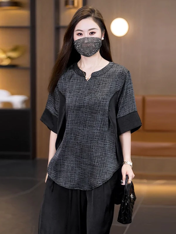 

Elegant plus Size Slimming Summer Fashion Set Casual Loose Style V-Neck Sleeveless Two-Piece Suit for Middle-Aged Women