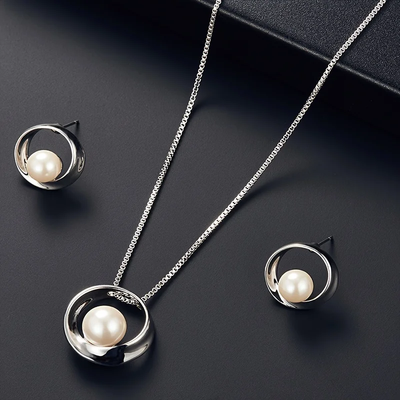 Accessories for Women Hollow Round Jewelry Set Pearl Pendant Necklace Stud Earrings Set Brides Valentine\'s Day Gift for Women